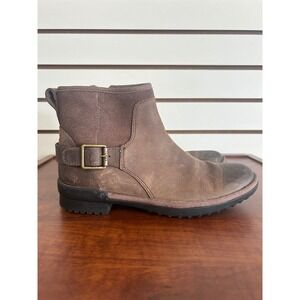 UGG‎ Selima Brown Leather Ankle Boots Womens Size 6 Buckle sherpa lined Side Zip